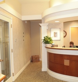 Marysville dental office entrance and front desk